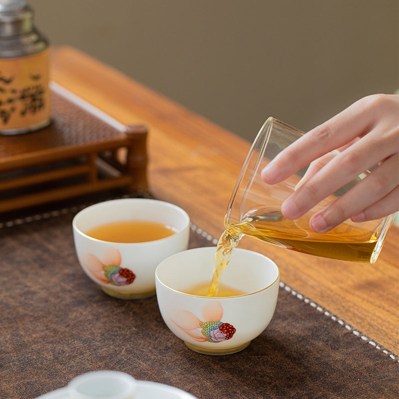 FAMILLE ROSE GOLDFISH TEA SET