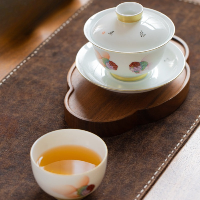 FAMILLE ROSE GOLDFISH TEA SET