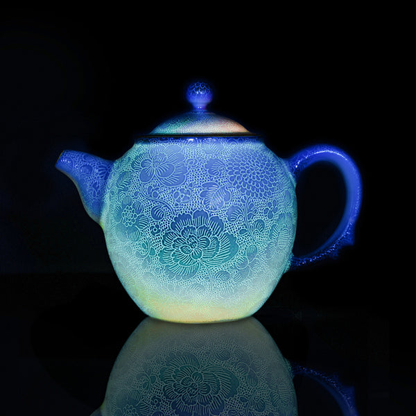 Winter Aurora Teapot