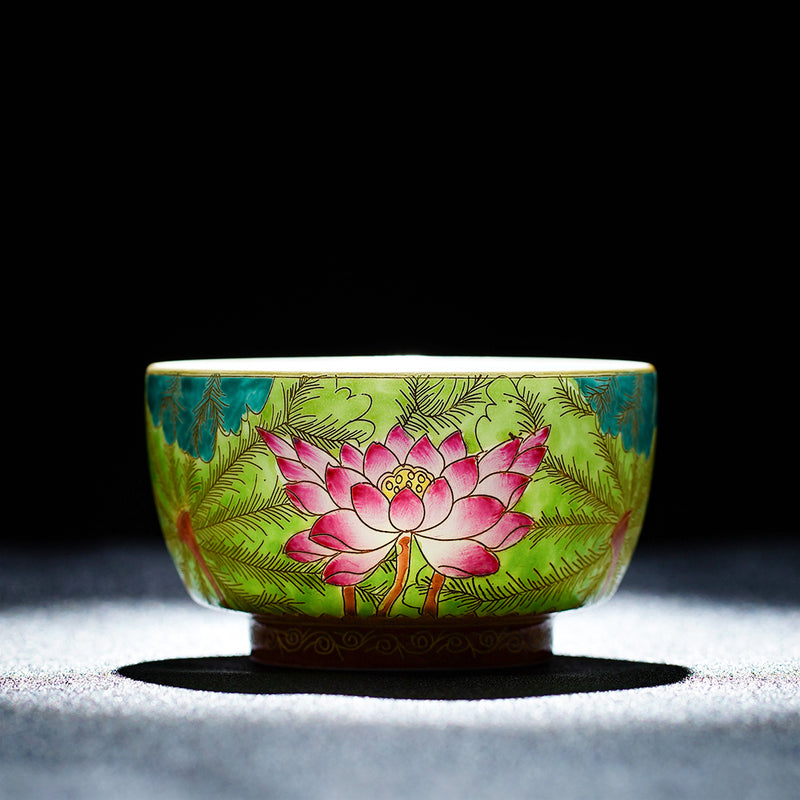 Lotus Throne Teacup